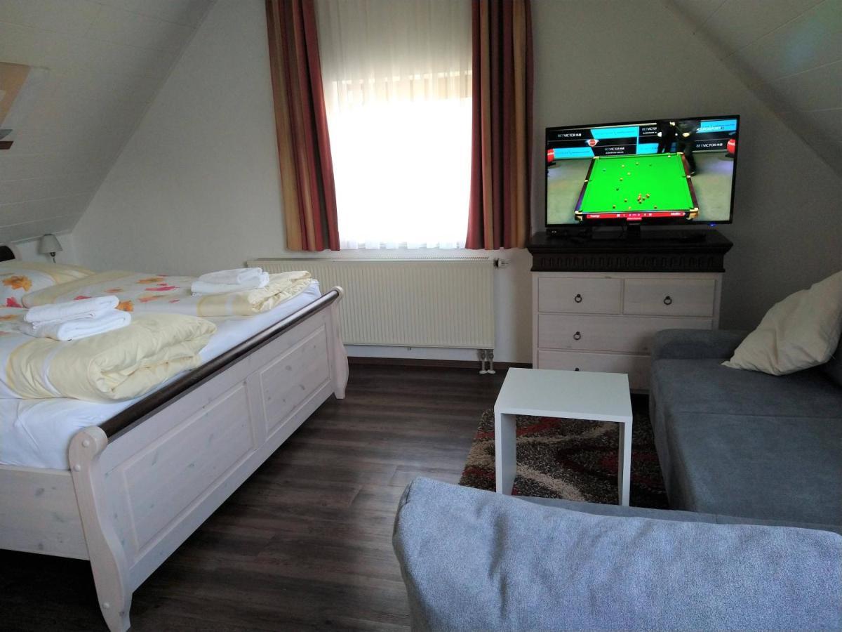 Pension "Der Sulzbachhof" Lehrberg Bagian luar foto
